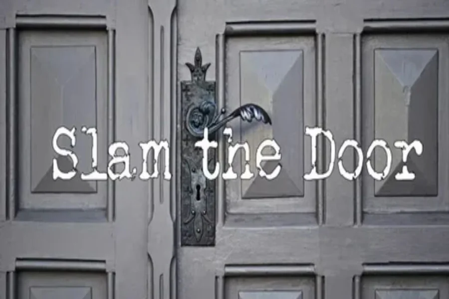 Spiritual Meaning of Hearing a Door Open